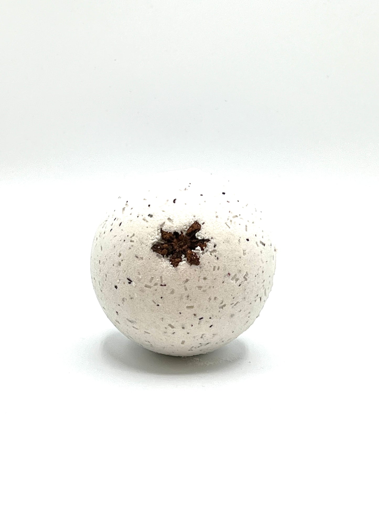 Y U L E - Seasonal Bath Bomb