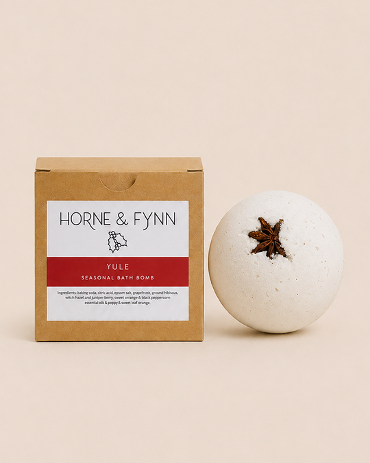 Y U L E - Seasonal Bath Bomb