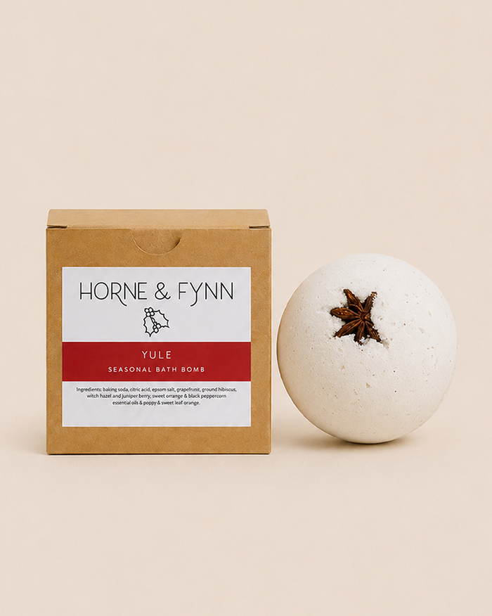 Y U L E - Seasonal Bath Bomb